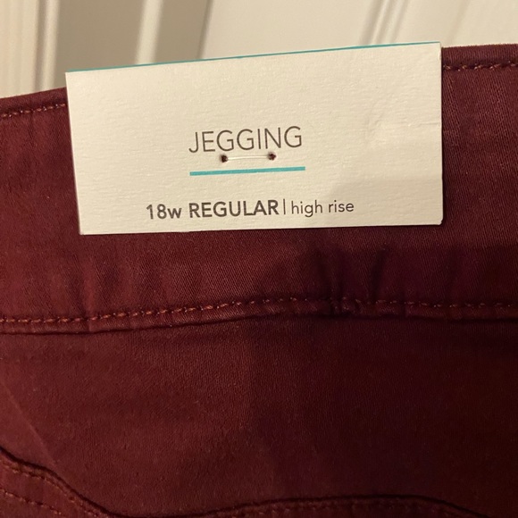 NWT M Jeans Jegging by Maurice’s 18W High Rise - Picture 4 of 4